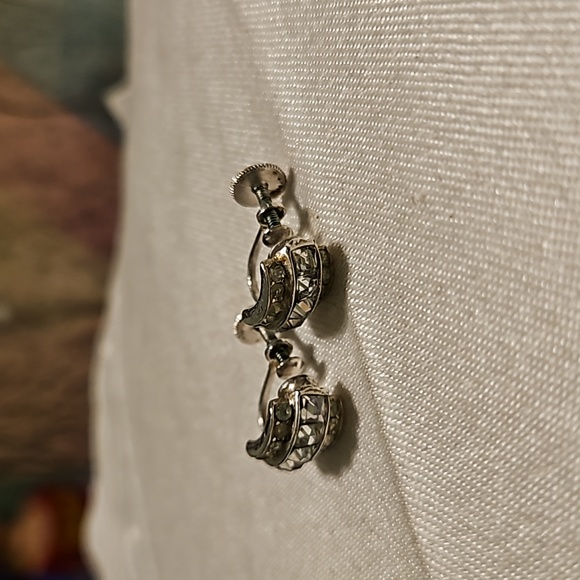 Silvertone and Clear Rhinestone Screw Back Earrings - Picture 2 of 4